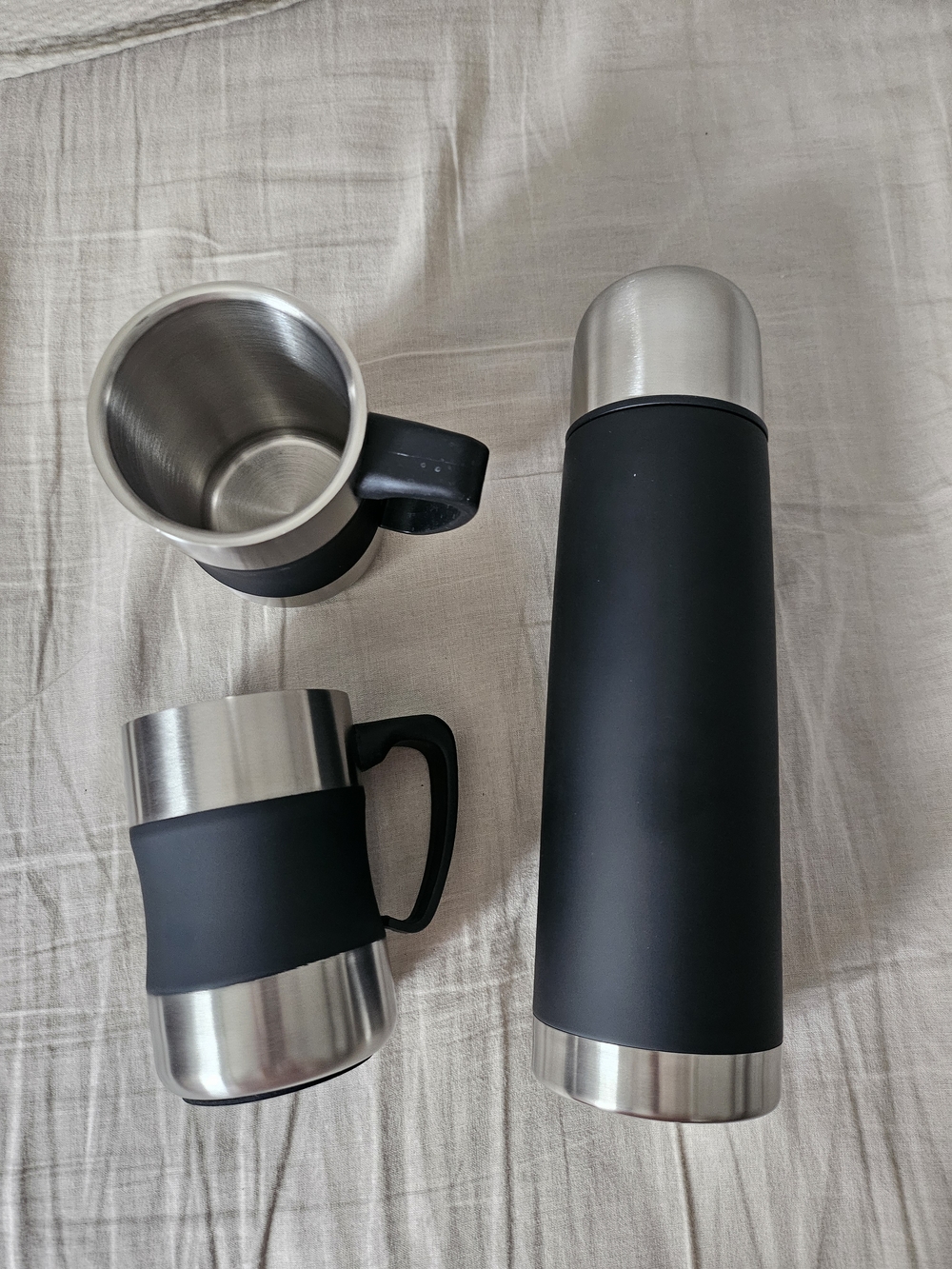 NWOT Black Stainless Steel Travel Thermos & Two Insulated Mugs